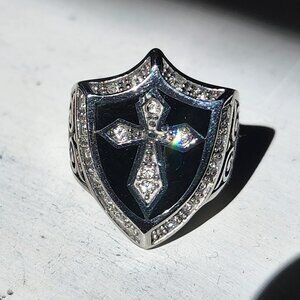 NWOTSignet Halo Shield Cross Ring with Simulated Sapphires Size 8